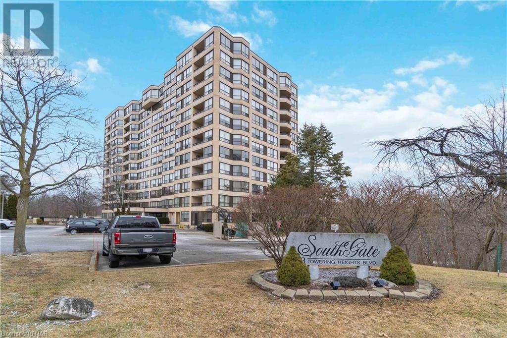 3 Towering Heights Boulevard Unit# 203, St. Catharines, Ontario  L2T 4A4 - Photo 1 - 40541148