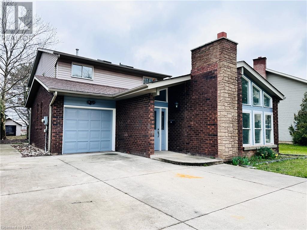 27 Tremont Drive, St. Catharines, Ontario  L2T 3A7 - Photo 4 - 40563914