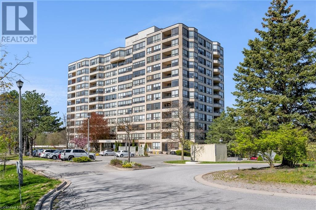 3 Towering Hts Boulevard Unit# 803, St. Catharines, Ontario  L2T 4A4 - Photo 1 - 40576468
