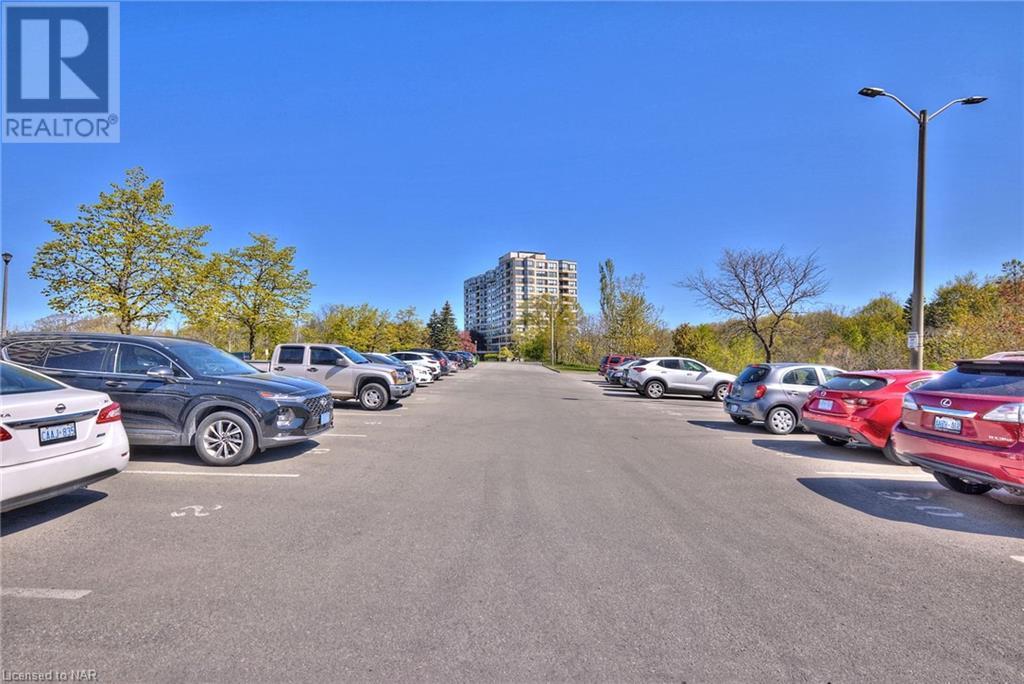15 Towering Heights Boulevard Unit# 1204, St. Catharines, Ontario  L2T 3G7 - Photo 34 - 40581276
