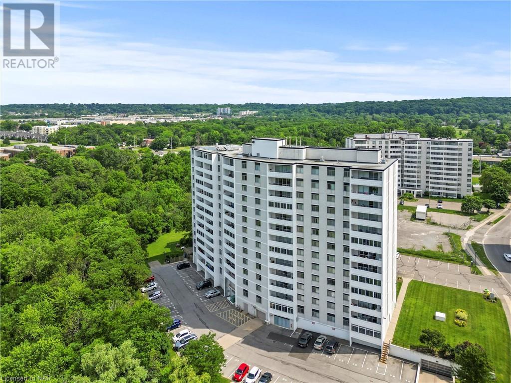 15 Towering Heights Boulevard Unit# 1202, St. Catharines, Ontario  L2T 3G7 - Photo 35 - 40605547