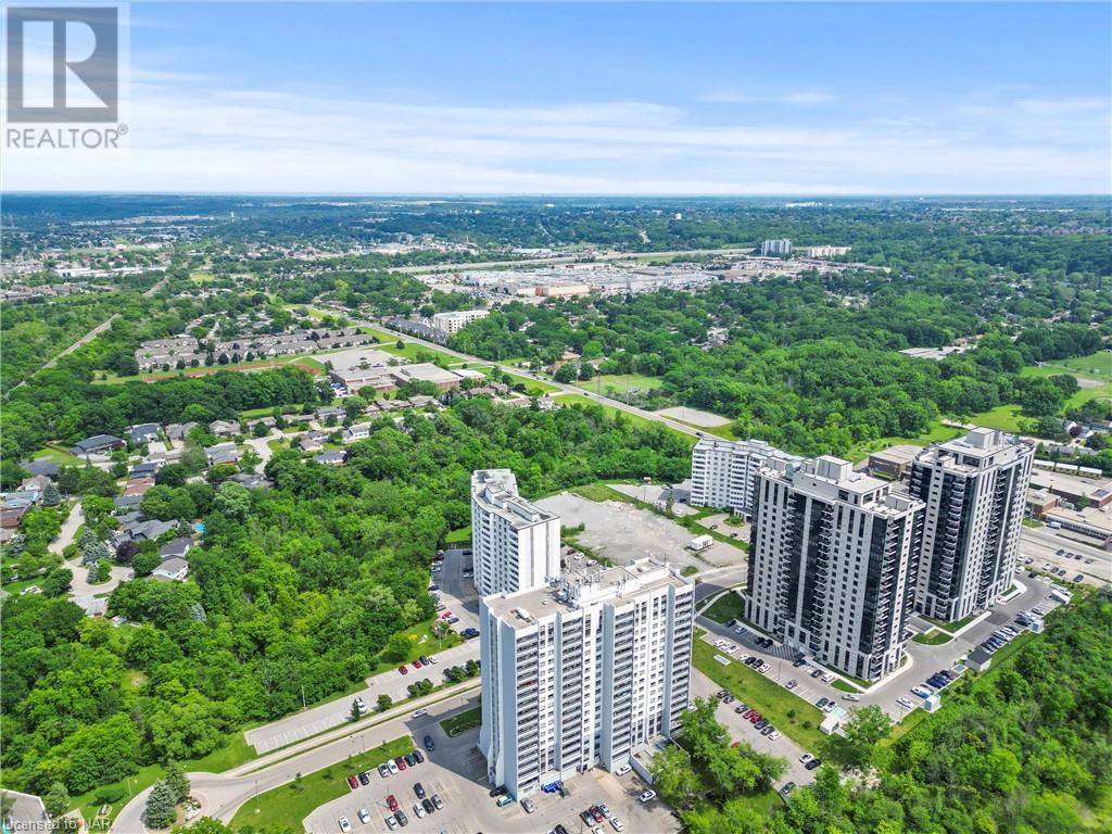 15 Towering Heights Boulevard Unit# 1202, St. Catharines, Ontario  L2T 3G7 - Photo 38 - 40605547