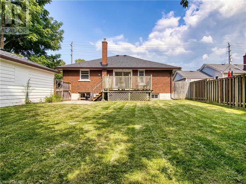 555 Bunting Road, St. Catharines, Ontario  L2M 3A4 - Photo 45 - 40625802